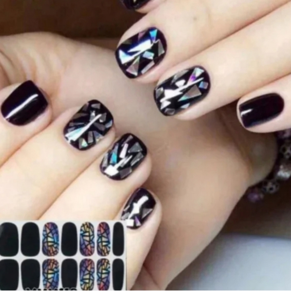 3 FOR $13 🔥 Trendy Self Adhesive Nails Wrap